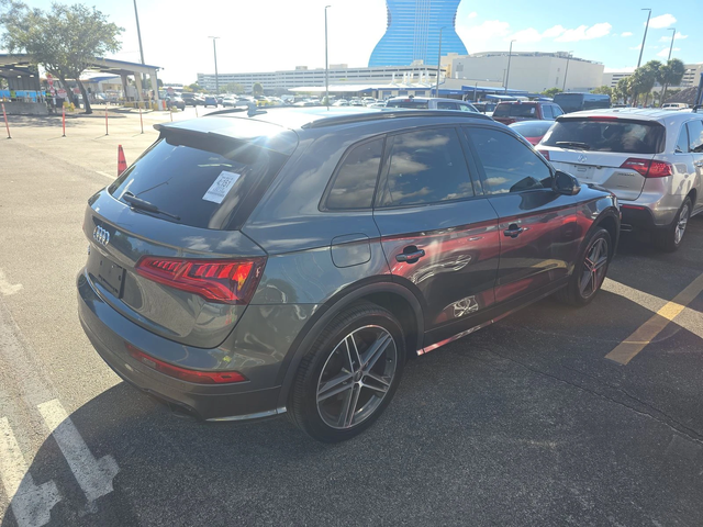 Audi SQ5 PREMIUM PLUS / DIGITAL / ПОДГРЕВИ / ПАНОРАМА - автомобили, коли, обяви за нови и употребявани 3