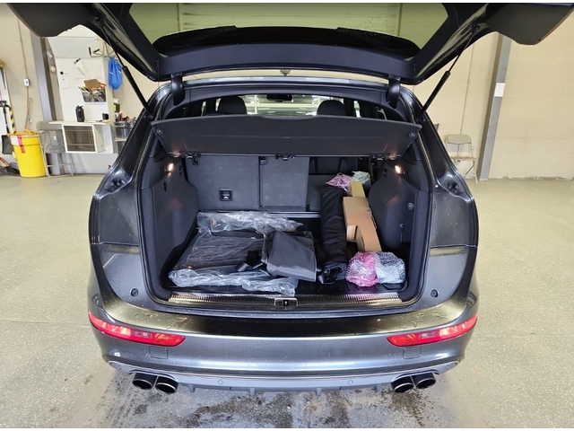 Audi SQ5 TECHNIK - автомобили, коли, обяви за нови и употребявани 10