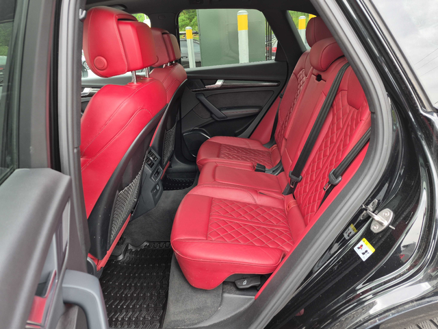 Audi SQ5 3.0L 6cyl AWD - автомобили, коли, обяви за нови и употребявани 12