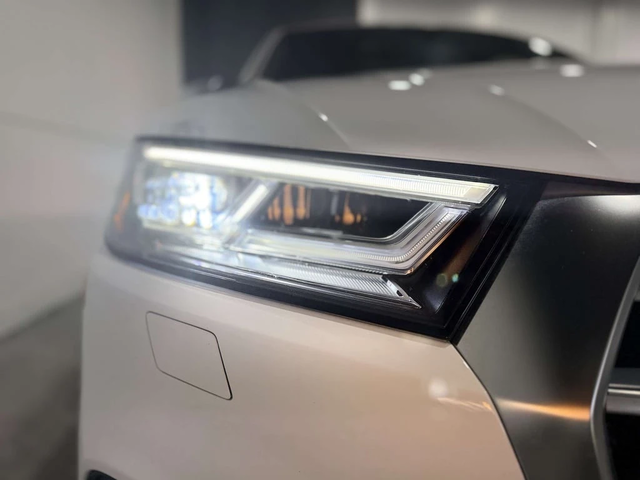 Audi SQ5 * quattro Prestige * CARFAX * ЦЕНА ДО БГ - автомобили, коли, обяви за нови и употребявани 4