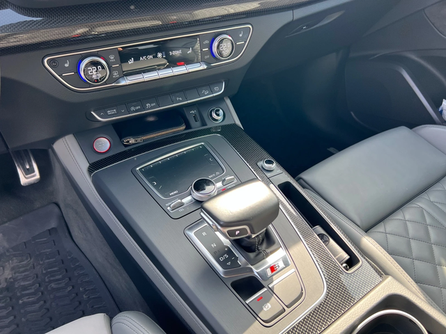 Audi SQ5 3.0TFSI* MATRIX* ПАНОРАМА* TOP* - автомобили, коли, обяви за нови и употребявани 13