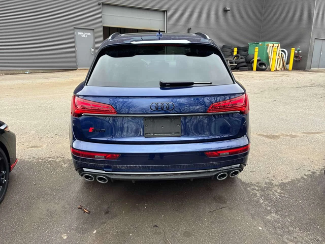 Audi SQ5 * Progressiv * MATRIX* DISTRONIC* PANO* - автомобили, коли, обяви за нови и употребявани 3