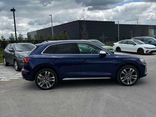 Audi SQ5 * Progressiv * DISTRONIC * 360 * SUNROOF * KEYLESS - автомобили, коли, обяви за нови и употребявани 3