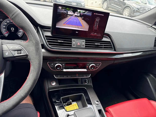 Audi SQ5 Progressiv * Keyless * CARFAX * АВТО КРЕДИТ * - автомобили, коли, обяви за нови и употребявани 7