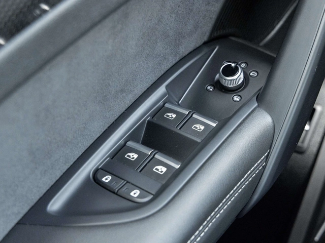 Audi SQ5 3.0T Technik ФУЛ ЕКСТРИ, ЦЕНА ДО БГ - автомобили, коли, обяви за нови и употребявани 12