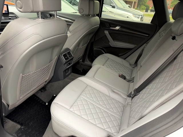 Audi SQ5 * TECHNIK* QUATTRO* TFSI* B&O* HUD* 360* DIS* - автомобили, коли, обяви за нови и употребявани 14