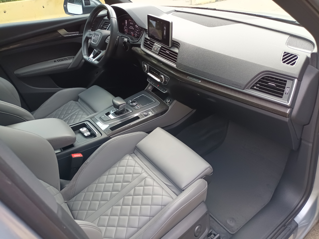 Audi SQ5 Head up/Keyless/ПАНОРАМА - автомобили, коли, обяви за нови и употребявани 10