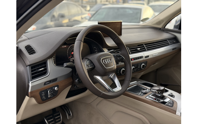 Audi SQ7 2018г* EXCLUSIVE* FULL MAX* 170.000KM* 6+ 1* - автомобили, коли, обяви за нови и употребявани 6
