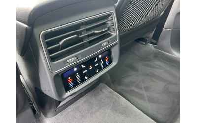 Audi SQ7 4.0V8TDI+ S-line+ Matrix+ Bose+ Key Less Go+ Full - автомобили, коли, обяви за нови и употребявани 9