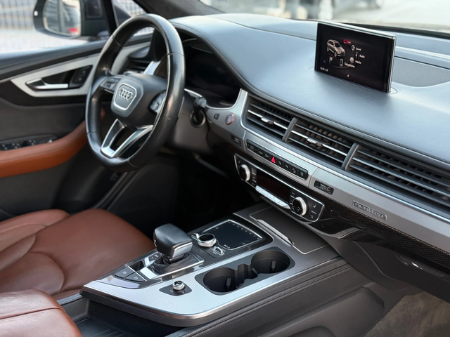 Audi SQ7 2018г* EXCLUSIVE* FULL MAX* 150.000KM* 7Местен* - автомобили, коли, обяви за нови и употребявани 10