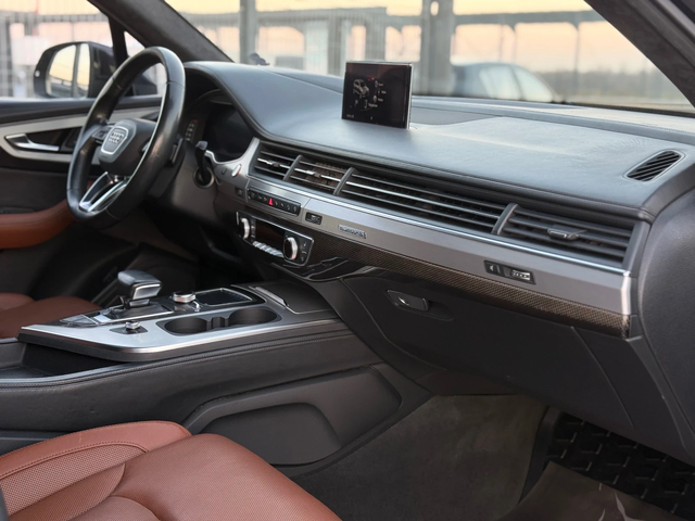 Audi SQ7 2018г* EXCLUSIVE* FULL MAX* 150.000KM* 7Местен* - автомобили, коли, обяви за нови и употребявани 11