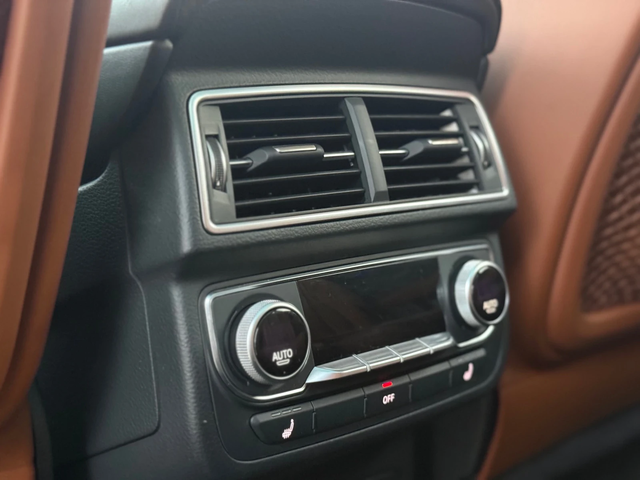 Audi SQ7 2018г* EXCLUSIVE* FULL MAX* 150.000KM* 7Местен* - автомобили, коли, обяви за нови и употребявани 13