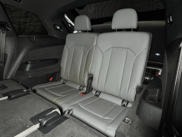 Audi SQ7 * ГАРАНЦИЯ* Quattro TFSI HuD* 360* 7 seats* Lift - автомобили, коли, обяви за нови и употребявани 8