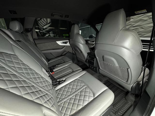 Audi SQ7 * ГАРАНЦИЯ* Quattro TFSI HuD* 360* 7 seats* Lift - автомобили, коли, обяви за нови и употребявани 9