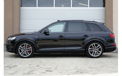 audi-sq7 - 2