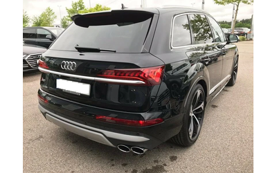 audi-sq7 - 2
