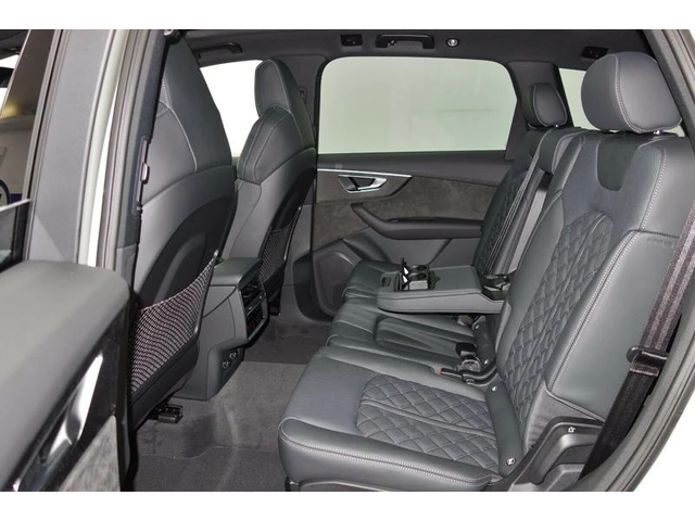 Audi SQ7 Facelift - автомобили, коли, обяви за нови и употребявани 10