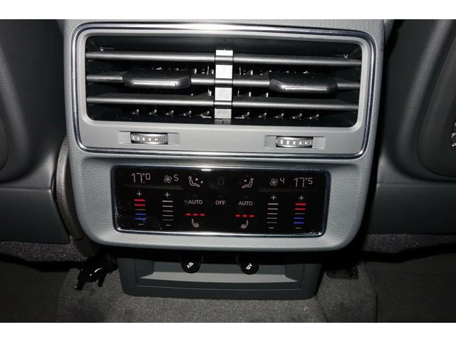 Audi SQ7 Facelift - автомобили, коли, обяви за нови и употребявани 14