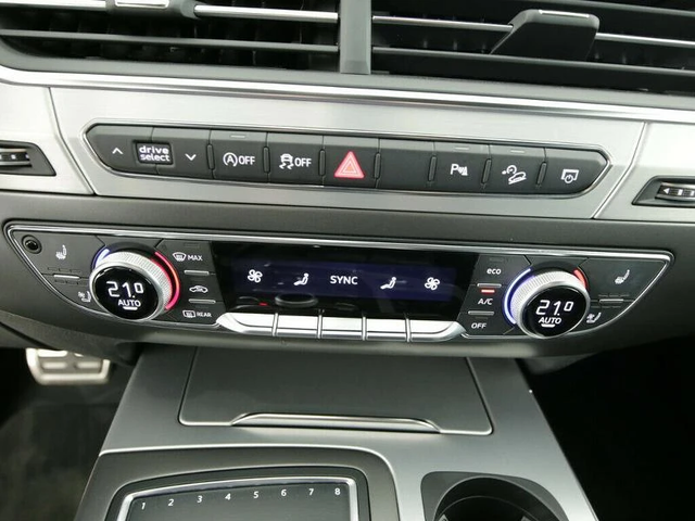 Audi SQ7 4.0 quattro - автомобили, коли, обяви за нови и употребявани 10