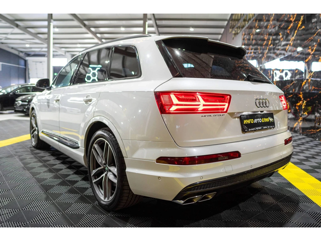 Audi SQ7 4.0TDI V8 MATRIX FULL S LINE BOSE ЛИЗИНГ 100% - автомобили, коли, обяви за нови и употребявани 5