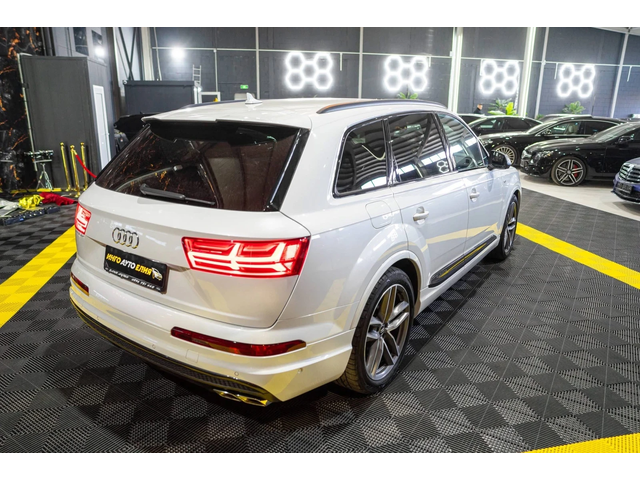 Audi SQ7 4.0TDI V8 MATRIX FULL S LINE BOSE ЛИЗИНГ 100% - автомобили, коли, обяви за нови и употребявани 9