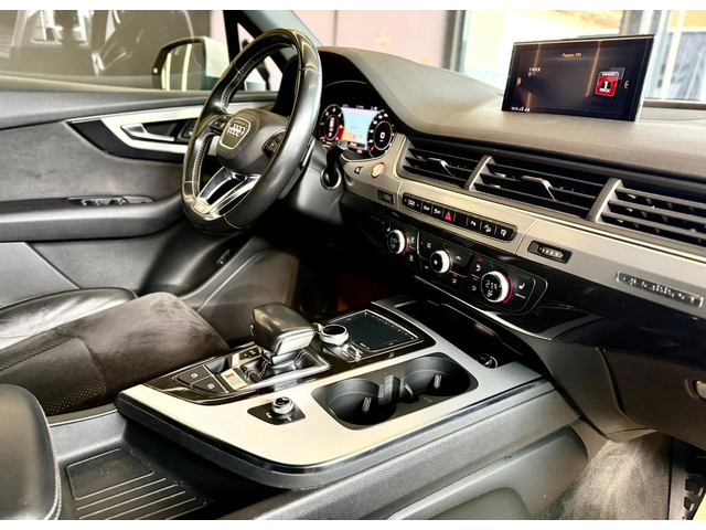 Audi SQ7 V8T* Quattro* TDI* Лизинг - автомобили, коли, обяви за нови и употребявани 12