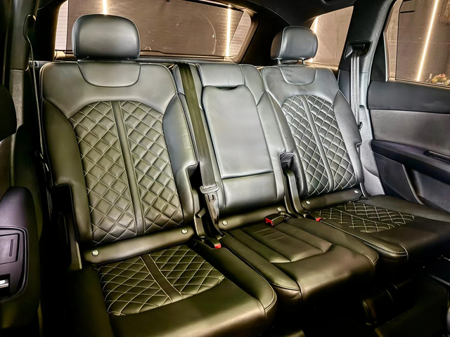 Audi SQ7 S* Quattro* V8T* TDI* Подгрев* Панорама* Лизинг - автомобили, коли, обяви за нови и употребявани 13