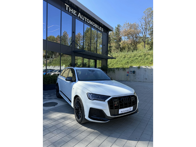 Audi SQ7 4.0 S-Line - автомобили, коли, обяви за нови и употребявани 1