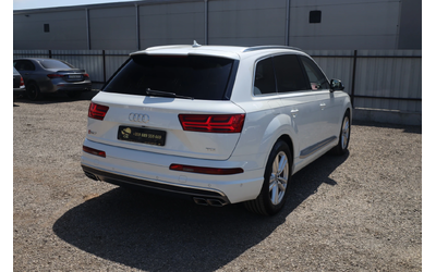 audi-sq7-4-0-tdi-v8-quattro-luft-360-nightvision-massage-panorama-softclose-obduhvane-matrix-keygo-bose-alcantara-20zoll-icarbg-my17-icarstarazagora - 4
