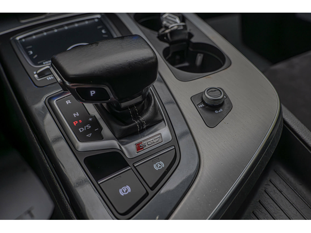 Audi SQ7 4.0TDI/HuD/Virtual/Night/Bose/Камера - автомобили, коли, обяви за нови и употребявани 11