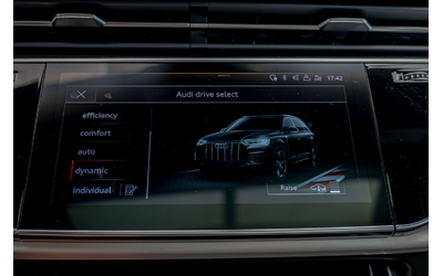 Audi SQ7 4.0TDI/Камера/Подгрев/Панорама/6+1 - автомобили, коли, обяви за нови и употребявани 12