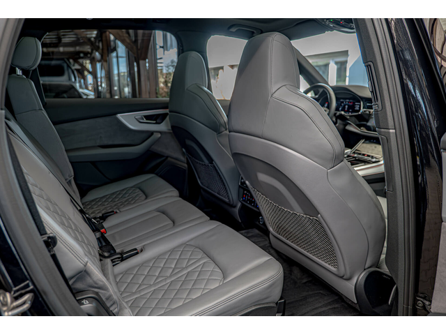 Audi SQ7 4.0TDI/Камера/Подгрев/Панорама/6+1 - автомобили, коли, обяви за нови и употребявани 7
