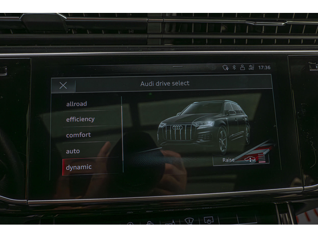 Audi SQ7 4.0TDI/Virtual/Обдухване/Distronic/6+1 - автомобили, коли, обяви за нови и употребявани 11