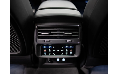 Audi SQ7 4.0TFSI* AвтоКредит * (ЦЕНА ДО БГ) - автомобили, коли, обяви за нови и употребявани 15