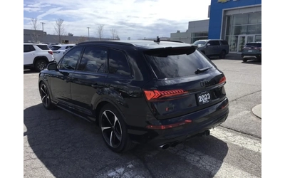 audi-sq7 - 3