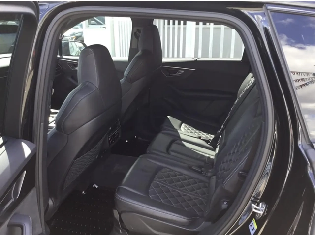 Audi SQ7 2023 Audi SQ7 - автомобили, коли, обяви за нови и употребявани 9