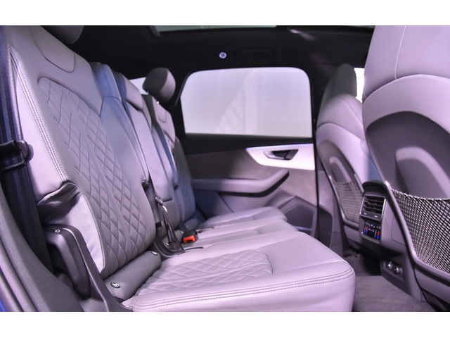 Audi SQ7 SQ7 4.0 Quattro  - автомобили, коли, обяви за нови и употребявани 7