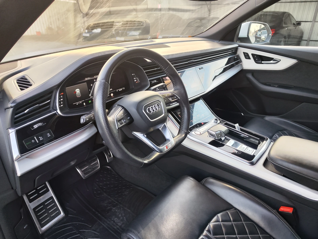 Audi SQ8 360CAM* B&Q* DISTRONIC* LAZER* RECARO* MEMORY* LIZ - автомобили, коли, обяви за нови и употребявани 5