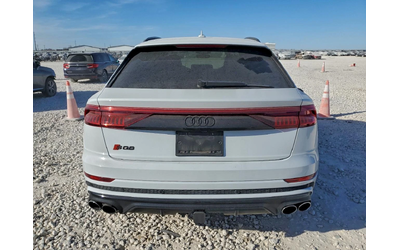 audi-sq8 - 4
