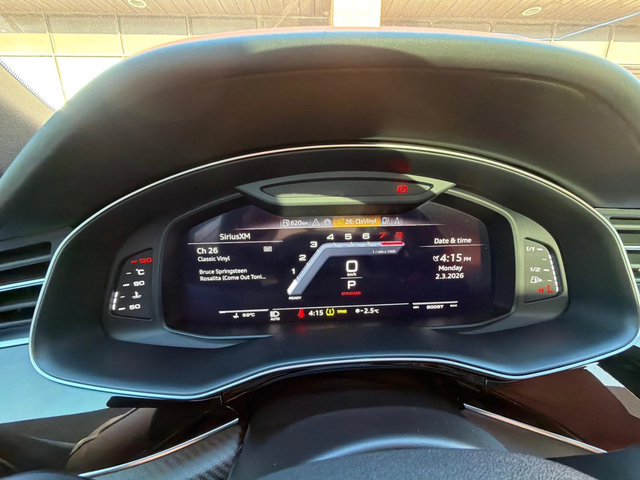 Audi SQ8 С РЕГИСТРАЦИЯ & АВТО КРЕДИТ - автомобили, коли, обяви за нови и употребявани 8