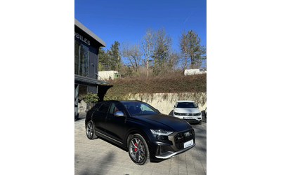 audi-sq8 - 1