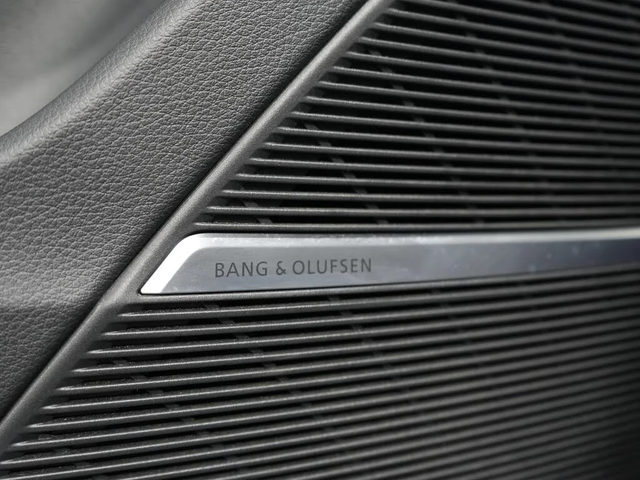 Audi SQ8 4.0 TFSI quattro* АвтоКредит* (Цена до БГ) - автомобили, коли, обяви за нови и употребявани 10