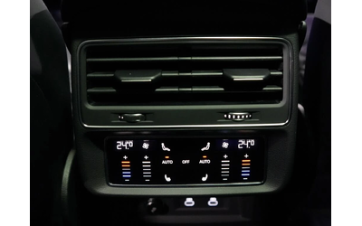 Audi SQ8 4.0 TFSI quattro* АвтоКредит* (Цена до БГ) - автомобили, коли, обяви за нови и употребявани 16