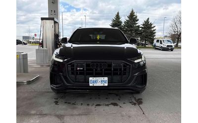 audi-sq8 - 1