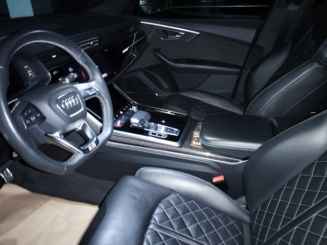 Audi SQ8 - автомобили, коли, обяви за нови и употребявани 8