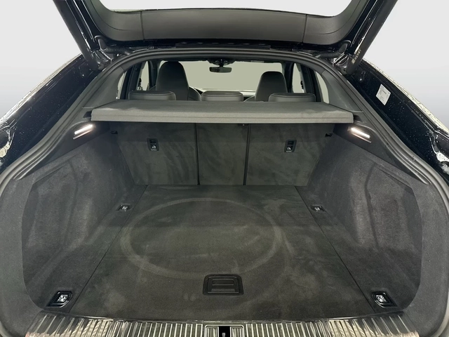 Audi SQ8 e-tron SportBack Matrix DISTR 360 AIR PANO B&O HUD - автомобили, коли, обяви за нови и употребявани 16