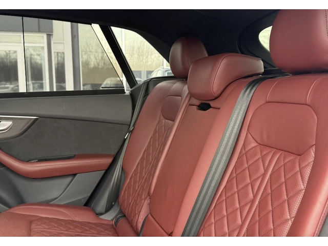 Audi SQ8 Bang & Olufsen / Масаж / HUD / FULL - автомобили, коли, обяви за нови и употребявани 10