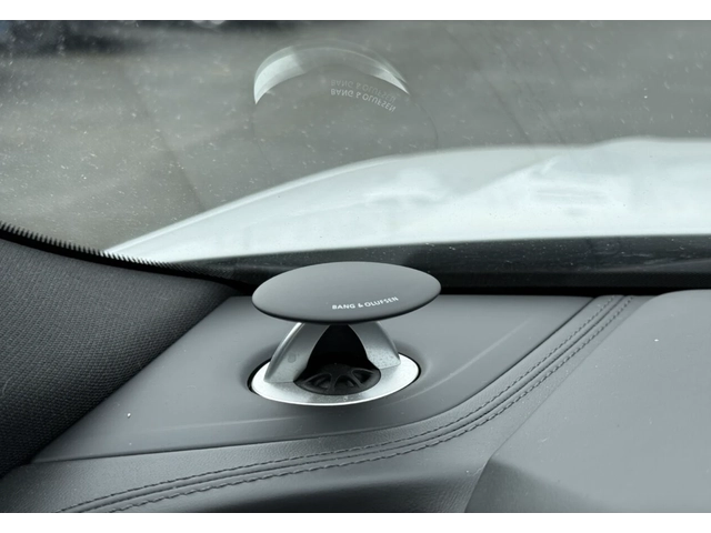 Audi SQ8 Bang & Olufsen / Масаж / HUD / FULL - автомобили, коли, обяви за нови и употребявани 16