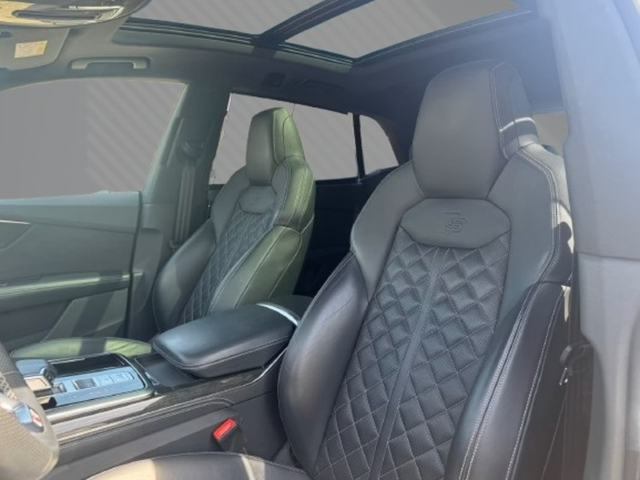 Audi SQ8 SQ8 4.0 TFSI Quattro - автомобили, коли, обяви за нови и употребявани 4