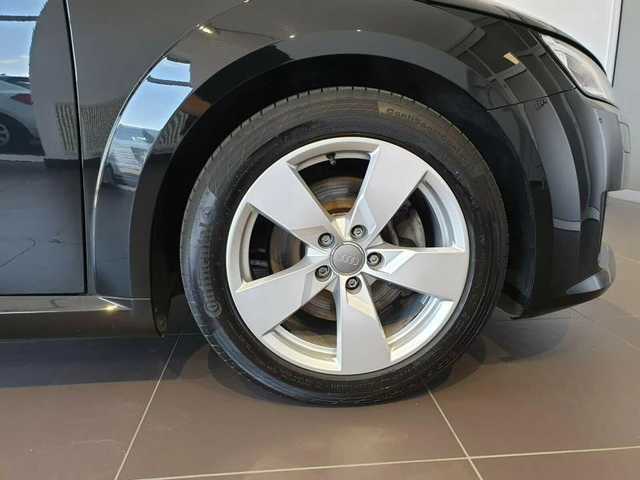 Audi Tt 2.0 TFSI - автомобили, коли, обяви за нови и употребявани 5